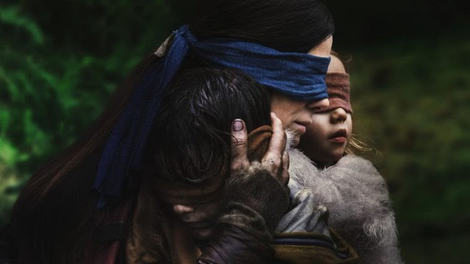 Sau 2 năm gây sốt, tác giả Bird Box hùng hổ úp mở phần 2 - Ảnh 1.