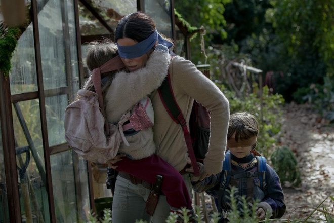 Sau 2 năm gây sốt, tác giả Bird Box hùng hổ úp mở phần 2 - Ảnh 4.