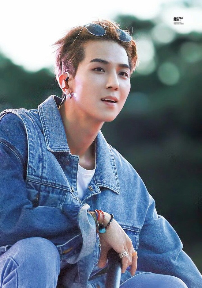 Fan của Mino (WINNER) thuê xe tải biểu tình uy hiếp YG, ai ngờ làm dân mạng Hàn… xấu hổ thay cho idol vì là rapper nhưng bị đòi nhảy khó? - Ảnh 1.