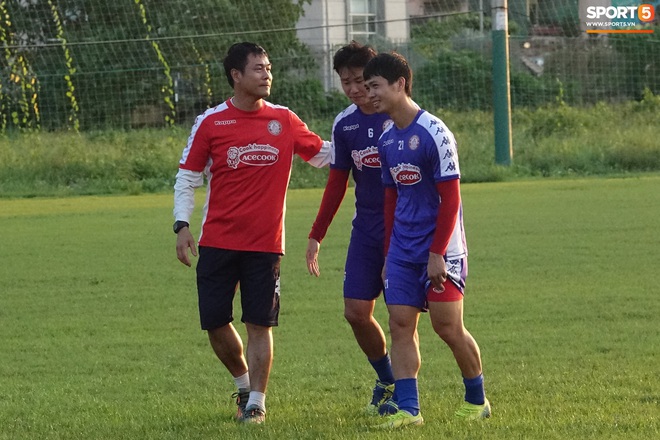 C&ocirc;ng Phượng được giao nhiệm vụ đặc biệt từ ban huấn luyện mới của CLB TP.HCM - Ảnh 4.