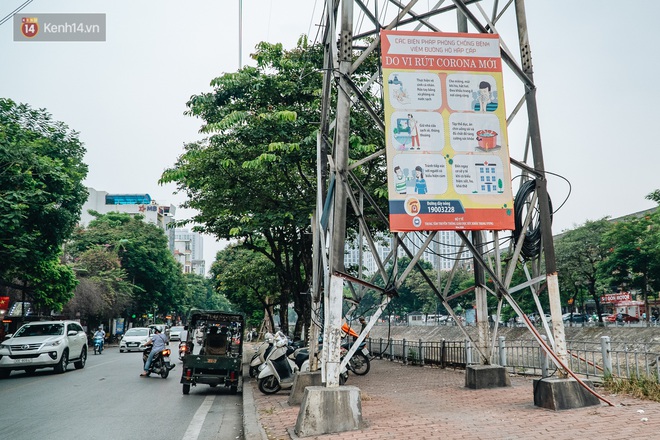 Ảnh: Hà Nội kích hoạt ngay lập tức các biện pháp phòng, chống Covid-19 trong tình hình mới - Ảnh 1.