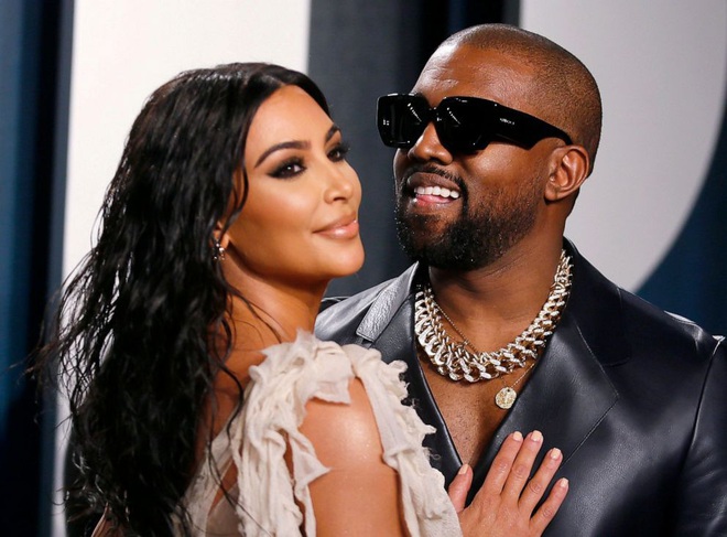 NÓNG: Kanye West tuyên bố chính thức tranh cử Tổng thống Mỹ, khiến cả thế giới chấn động với 1 tweet ngắn - Ảnh 4.