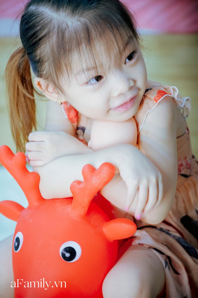 Tự sự của gia đ&igrave;nh hoa kh&ocirc;i chuyển giới: Cuộc sống ngắn ngủi n&ecirc;n ch&uacute;ng t&ocirc;i chọn hạnh ph&uacute;c thay v&igrave; nghe x&igrave; x&agrave;o thế gian - Ảnh 11.