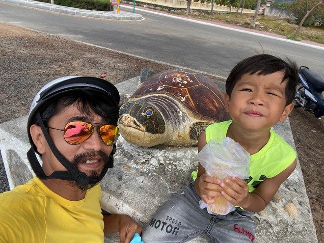 B&agrave;i học đầu đời: Cứ thử th&aacute;ch đi rồi bố mẹ c&ugrave;ng con đứng dậy! - Ảnh 3.