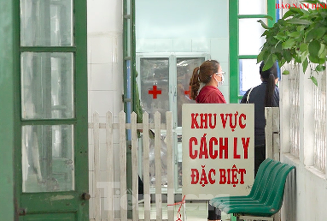 Nam Định c&aacute;ch ly, gi&aacute;m s&aacute;t hơn 2.200 người trở về từ v&ugrave;ng c&oacute; dịch - Ảnh 1.