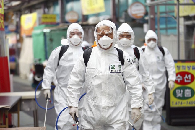 Hàn Quốc phát hiện cụm lây nhiễm Covid-19 mới tại chợ Namdaemun - Ảnh 1.