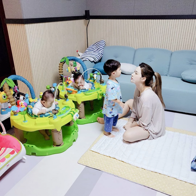 “Bà mẹ trẻ nhất Kpop” Yulhee tiết lộ thông tin xót xa về chuyện lâm bồn tuổi 22: Sinh non con trai, con gái bị bệnh - Ảnh 5.