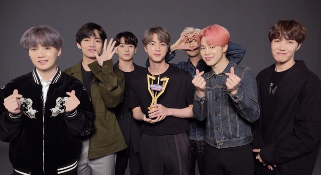 BTS là một trong những nhóm nhạc đình đám nhất hiện nay với hàng triệu fan trên toàn thế giới. Hãy cùng ngắm nhìn những hình ảnh trai đẹp của BTS để thấy được sức hút và tài năng của các chàng trai này.