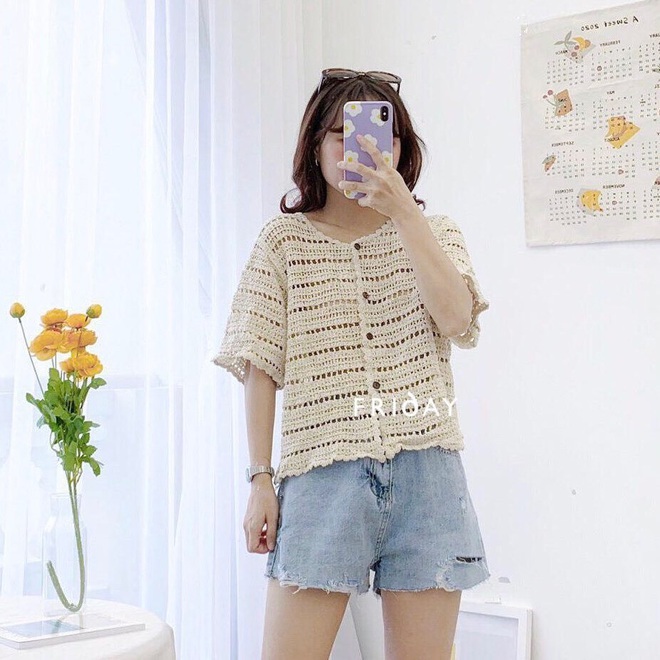 Kiểu áo bạn nên sắm trước tiên thu này chính là cardigan len móc, diện lên xinh chuẩn Hàn Quốc - Ảnh 9.