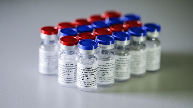 Nga phản bác sự ngờ vực với vaccine ngừa Covid-19 - Ảnh 1.