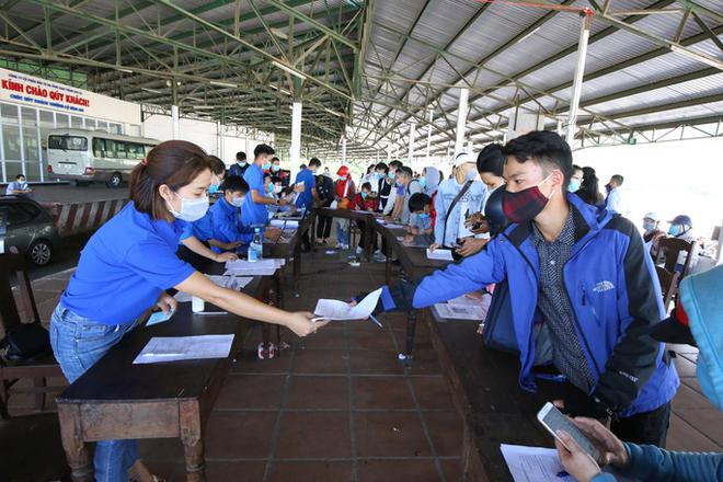 Th&ecirc;m c&ocirc;ng d&acirc;n TP Hải Dương kh&ocirc;ng được tiếp nhận v&agrave;o Huế trong m&ugrave;a dịch - Ảnh 1.