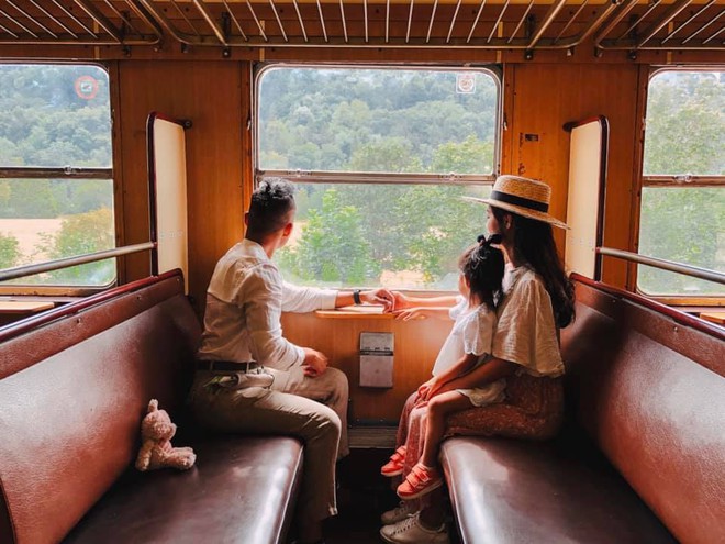 Bộ ảnh picnic trong Rừng Đen đẹp như cổ t&iacute;ch của gia đ&igrave;nh Việt ở Đức giữa m&ugrave;a dịch, vừa b&igrave;nh y&ecirc;n lại chẳng tốn k&eacute;m nhiều - Ảnh 4.