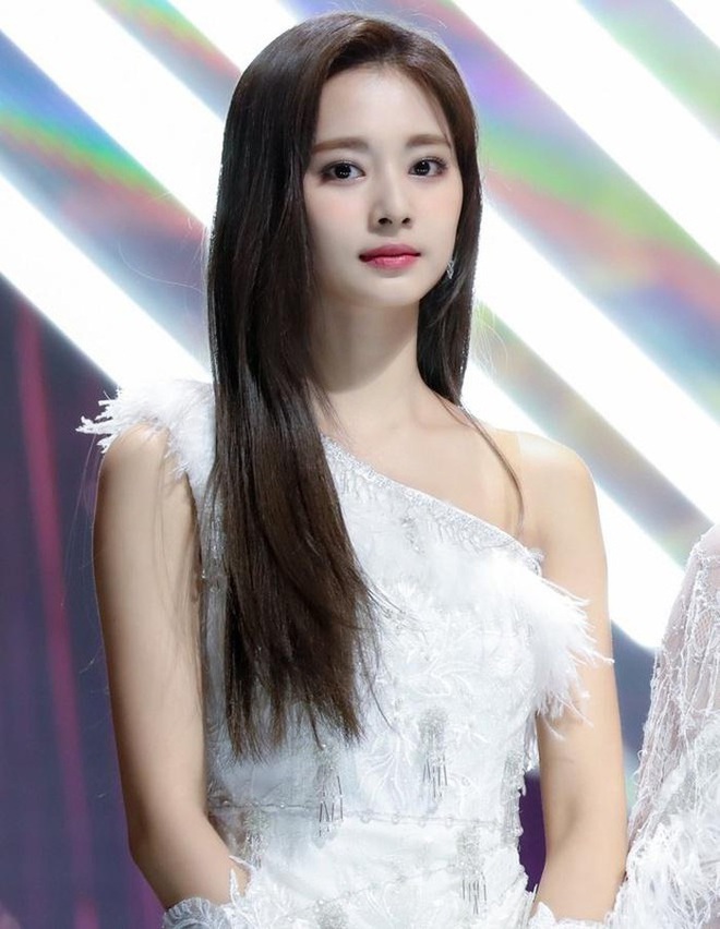 Thành viên ITZY từng khổ sở vì luyện tập nhưng được Tzuyu (TWICE) cứu nguy, hành động nhỏ tiết lộ nhân cách của nữ idol thời trainee - Ảnh 5.