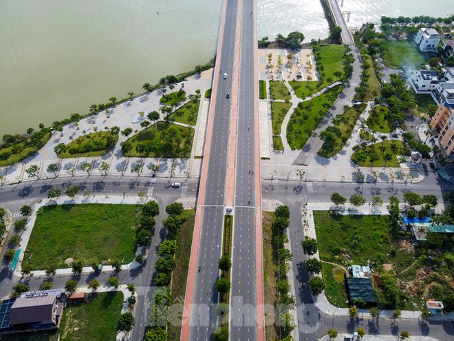 Bay tr&ecirc;n Đ&agrave; Nẵng m&ugrave;a dịch, nh&igrave;n những thời khắc th&agrave;nh phố như bất động - Ảnh 13.