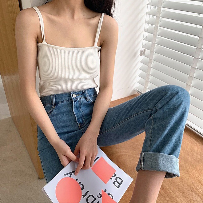 5 kiểu áo xinh - rẻ nhưng lại làm nên outfit sành điệu của hội gái xinh Instagram, không đu theo hơi phí - Ảnh 17.