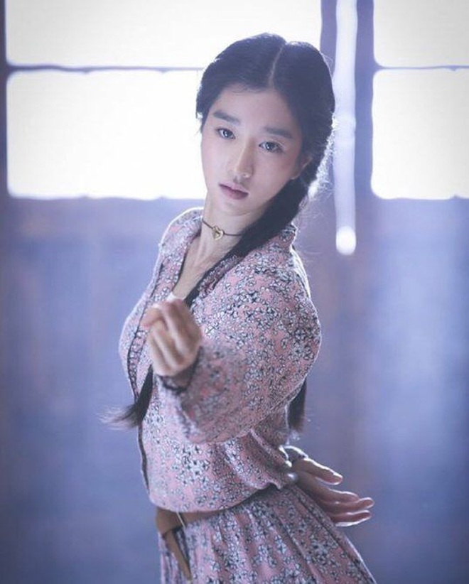 Hành trình &quot;điên nữ&quot; Seo Ye Ji lột xác nhan sắc và đổi đời: Từ du học sinh Tây Ban Nha đến nữ thần mới của điện ảnh Hàn - Ảnh 14.