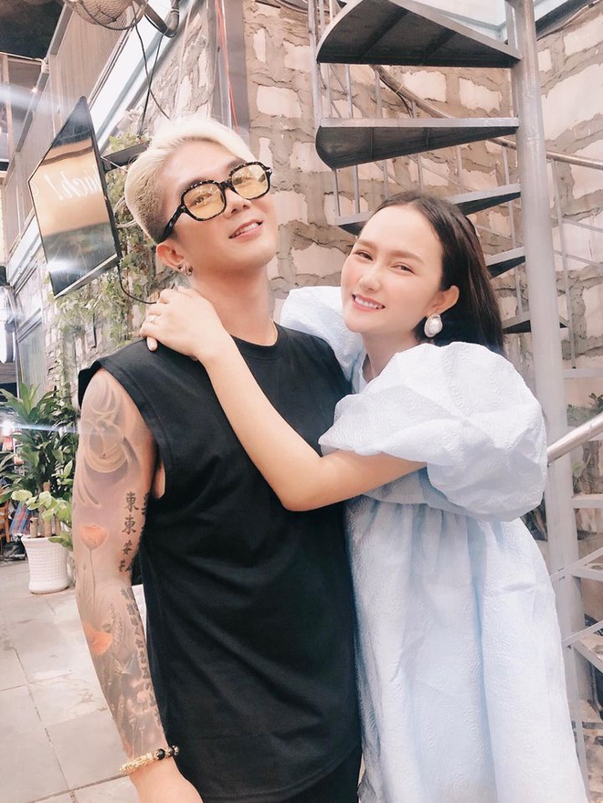 Sau 1 năm sinh con gái đầu lòng, Khánh Đơn và bạn gái hot girl bất ngờ tuyên bố hoãn cưới - Ảnh 3.