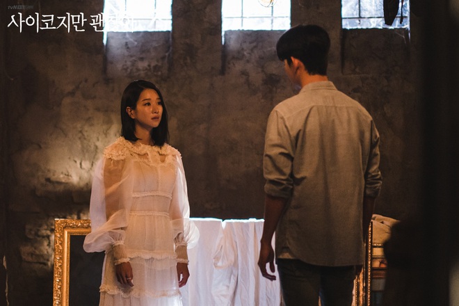 1 chiếc váy 2 số phận: Điên nữ Itaewon bị chê khó cảm, Seo Ye Ji diện lên lại sang hết sức - Ảnh 3.