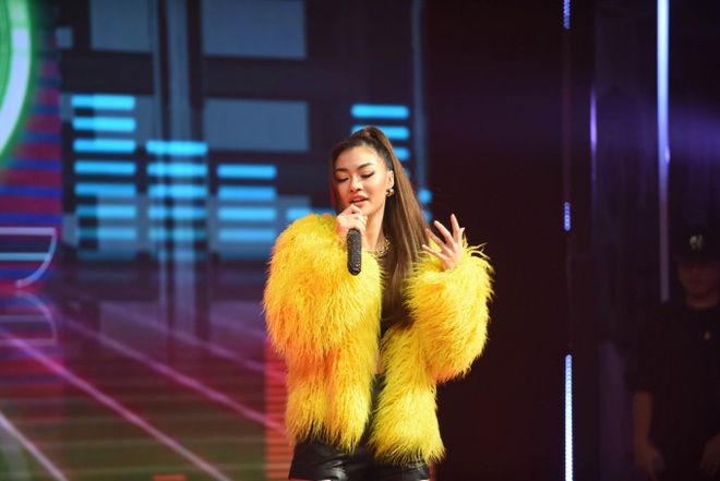 &Aacute; hậu Kiều Loan cuối c&ugrave;ng cũng đ&iacute;ch th&acirc;n l&ecirc;n tiếng khi g&acirc;y tranh c&atilde;i tại King Of Rap - Ảnh 4.