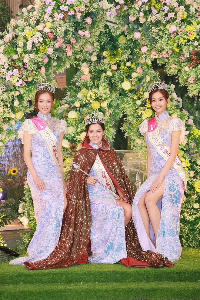 Tân Hoa hậu Hong Kong vừa đăng quang đã gây tranh cãi: Nhan sắc tựa Địch Lệ Nhiệt Ba nhưng chiều cao lại quá khiêm tốn - Ảnh 2.