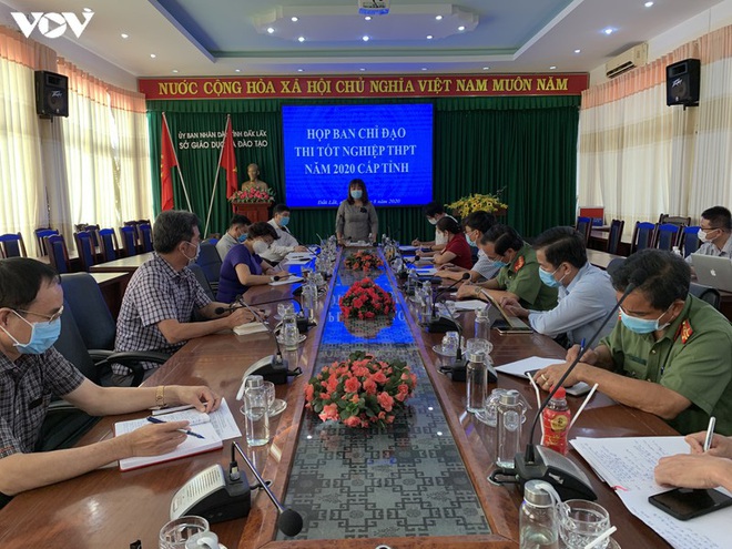 Đắk Lắk quyết định thi tốt nghiệp THPT 2020 làm 2 đợt - Ảnh 1.