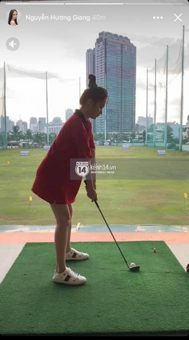 Ảnh độc quyền Hương Giang - Matt Liu: Đi đánh golf chung, chàng gửi hoa tặng nàng! - Ảnh 4. Ảnh độc quyền Hương Giang - Matt Liu: Đi đánh golf chung, chàng gửi hoa tặng nàng! - Ảnh 4.