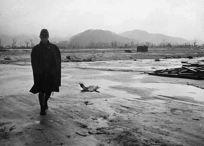 Những hình ảnh hiếm hoi về vụ ném bom nguyên tử xuống Hiroshima và Nagasaki của Nhật Bản, 75 năm vẫn vẹn nguyên nỗi ám ảnh khôn nguôi - Ảnh 22.