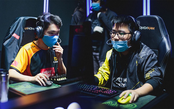 VCS mùa Hè 2020: Dia1 Esports phục thù thành công Team Flash, chờ tử chiến vòng playoffs - Ảnh 1.