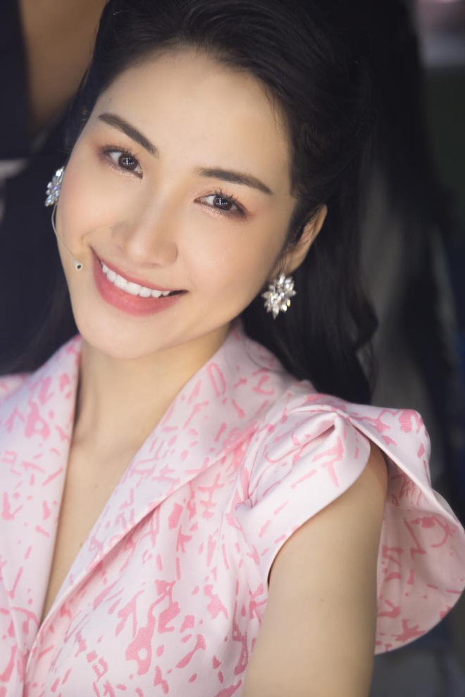 Bị tố &ldquo;dao k&eacute;o&rdquo;, Ho&agrave; Minzy tung lu&ocirc;n ảnh qu&aacute; khứ rồi tiện c&ocirc;ng khai lu&ocirc;n điểm duy nhất can thiệp thẩm mỹ - Ảnh 5.