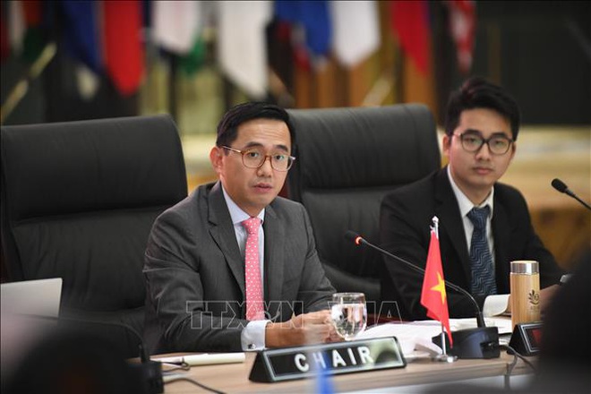 Thêm một người Việt Nam trở thành Phó Tổng thư ký ASEAN - Ảnh 1.