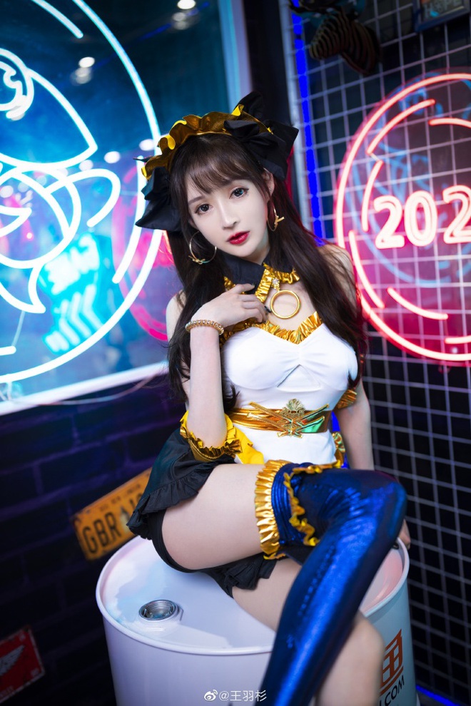 Bị nhầm với diễn vi&ecirc;n phim người lớn, nữ streamer xinh đẹp phải kh&oacute;a k&ecirc;nh v&igrave; cộng đồng c&ocirc;ng k&iacute;ch - Ảnh 2.