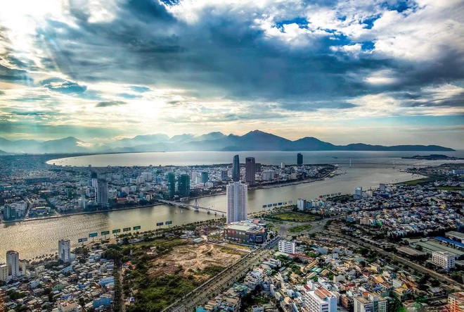 Đề xuất dỡ bỏ gi&atilde;n c&aacute;ch ghế ngồi tr&ecirc;n chuyến bay xuất ph&aacute;t từ Đ&agrave; Nẵng - Ảnh 1.