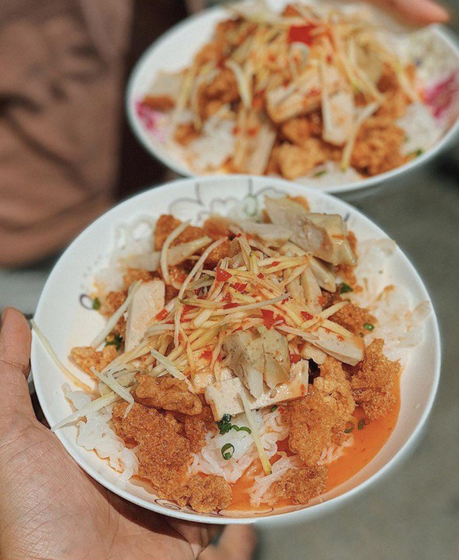 Thường xuyên bị... tào tháo rượt, tăng 10kg kể từ lúc làm food blogger: Ăn Sập Sài Gòn không hề sướng như mọi người nghĩ - Ảnh 1. Thường xuyên bị... tào tháo rượt, tăng 10kg kể từ lúc làm food blogger: Ăn Sập Sài Gòn không hề sướng như mọi người nghĩ - Ảnh 1.