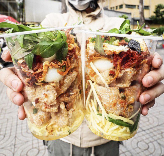Thường xuyên bị... tào tháo rượt, tăng 10kg kể từ lúc làm food blogger: Ăn Sập Sài Gòn không hề sướng như mọi người nghĩ - Ảnh 5. Thường xuyên bị... tào tháo rượt, tăng 10kg kể từ lúc làm food blogger: Ăn Sập Sài Gòn không hề sướng như mọi người nghĩ - Ảnh 5.
