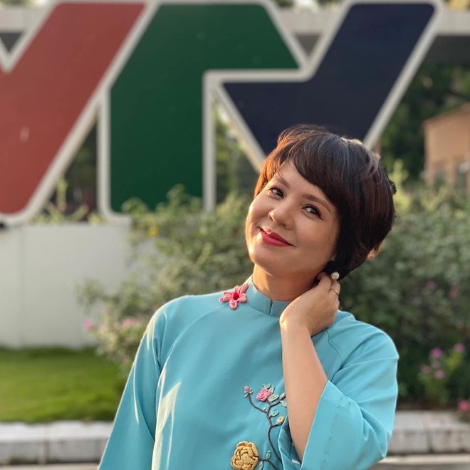 Khi các MC đình đám VTV khoe nhà: Từ căn 5 tỷ, tới nhà phố to đùng, hay chung cư tự decor đủ hết! - Ảnh 11.