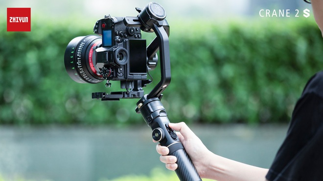 Tin vui cho các YouTuber: Gimbal chống rung CRANE 2S chính thức ra mắt với thiết kế cổ điển, tính năng cải tiến - Ảnh 2.