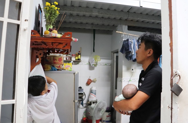 Vợ mất sau khi sinh, chồng chết lặng &ocirc;m 4 đứa con khờ dại: Mẹ con kh&ocirc;ng về nữa đ&acirc;u - Ảnh 13.