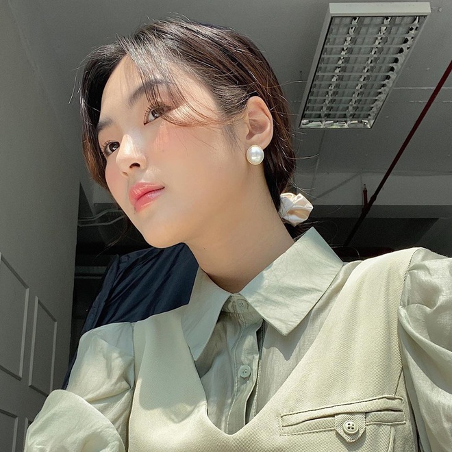Nữ sinh 2K1 Lào Cai được dân mạng gọi là hot girl ảnh thẻ Gương mặt trẻ