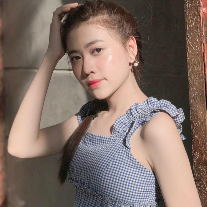 Dàn cháu gái cực phẩm của sao Việt: Lan Ngọc - Ngọc Trinh khoe toàn tiểu mỹ nhân, nhà Trang Nhung có tới 2 thí sinh Hoa hậu - Ảnh 8. Dàn cháu gái cực phẩm của sao Việt: Lan Ngọc - Ngọc Trinh khoe toàn tiểu mỹ nhân, nhà Trang Nhung có tới 2 thí sinh Hoa hậu - Ảnh 8.
