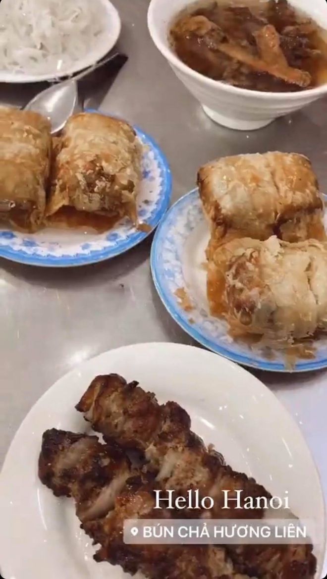 Đến Hà Nội, Tiên Nguyễn “dành hết tâm tư” cho việc ăn uống, còn khoe bữa ăn khuya đảm bảo ai nhìn cũng không thể cưỡng lại - Ảnh 1. Đến Hà Nội, Tiên Nguyễn “dành hết tâm tư” cho việc ăn uống, còn khoe bữa ăn khuya đảm bảo ai nhìn cũng không thể cưỡng lại - Ảnh 1.