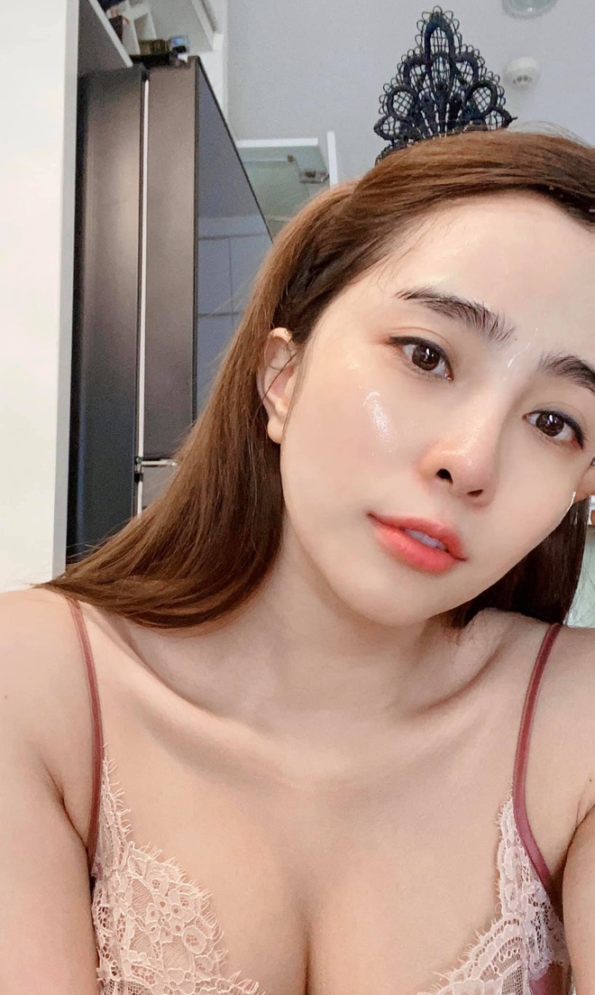 Tài khoản giả bám fame Quỳnh Nga quảng cáo đồ skincare nhưng chính chủ vẫn thở phào nhẹ nhõm vì lý do rất nhân văn - Ảnh 3.