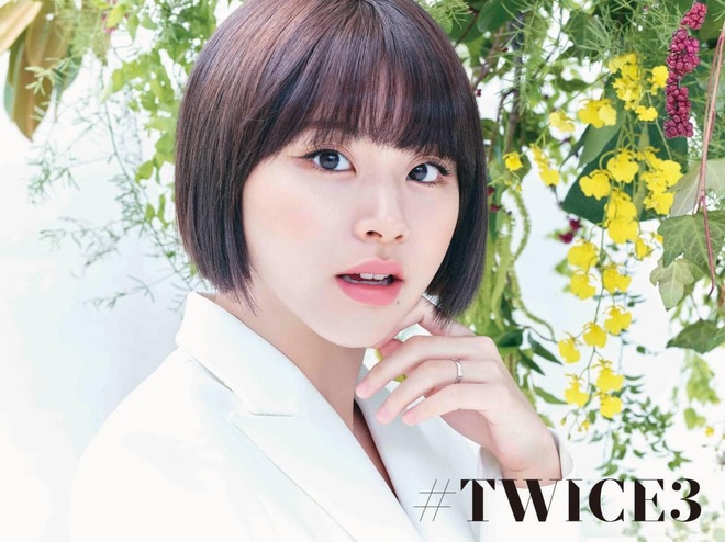 Cả nh&oacute;m TWICE đều xinh lung linh, chỉ ri&ecirc;ng m&igrave;nh Chaeyoung vẫn d&iacute;nh lời nguyền t&oacute;c xấu - Ảnh 3.