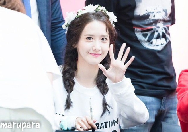 Nữ thần Yoona lồng lộn lên 7 bìa tạp chí đặc biệt, nhưng lại gây tranh cãi vì bị &quot;dìm&quot; với đôi mắt trợn trừng đến lạ - Ảnh 9.