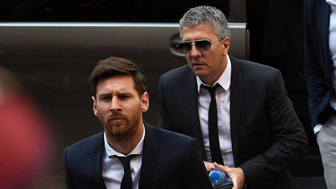 N&oacute;ng: Bố Messi v&agrave; ban tổ chức giải La Liga c&ugrave;ng ra th&ocirc;ng b&aacute;o phản b&aacute;c nhau kịch liệt, t&igrave;nh h&igrave;nh tại Barcelona căng thẳng hơn bao giờ hết - Ảnh 1.