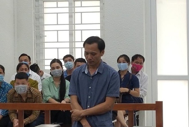 Gi&aacute;m đốc v&agrave;o t&ugrave; v&igrave; để ch&aacute;y xưởng khiến 8 người chết - Ảnh 1.