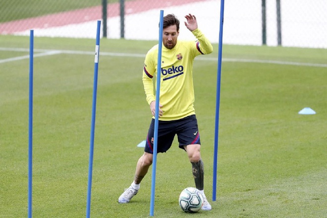 Nhìn lại 10 ngày với đầy những drama và twist liên quan tới tương lai của Messi: Bản burofax chấn động, điều khoản 700 triệu euro và buổi gặp gỡ quyết định - Ảnh 3.
