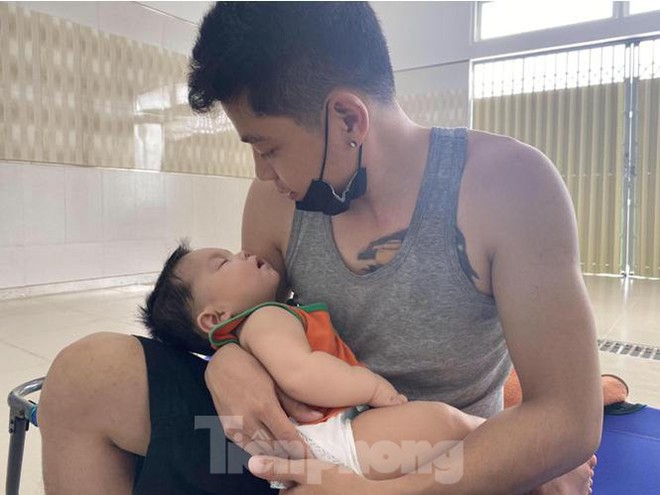Điều h&agrave;ng chục người khỏe mạnh v&agrave;o chăm 53 trẻ sơ sinh từ H&agrave;n Quốc về phải c&aacute;ch ly - Ảnh 3.