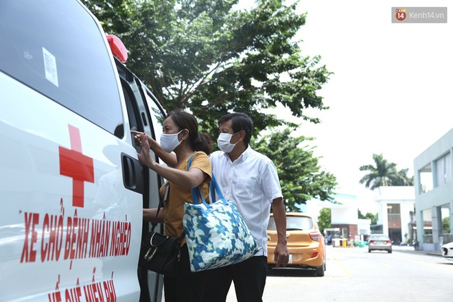 Một ngày theo xe cứu thương miễn phí của ông Đoàn Ngọc Hải: Tôi chẳng có gì hạnh phúc đâu, bệnh nhân chịu bao đau đớn thì mình hạnh phúc làm sao được - Ảnh 1.