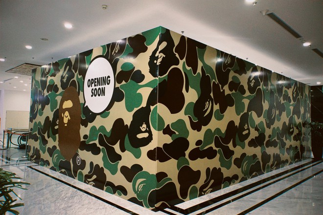 Thực hư việc BAPE - Brand ngầu, xịn, dị của Nhật tấn c&ocirc;ng thị trường Việt Nam - Ảnh 1.