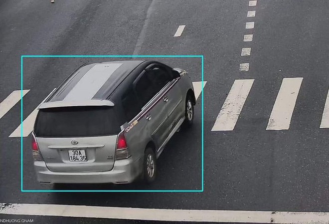 Bắt kẻ đi &ocirc;t&ocirc; cứu trợ miền Trung lừa cụ b&agrave; 83 tuổi lấy v&agrave;ng v&agrave; 6,5 triệu đồng - Ảnh 4.